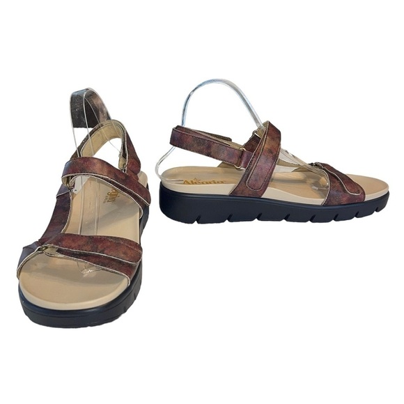 Alegria Adjustable Backstrap Sandals Henna Cognac & Roses. Size 41 (10 1/2 - 11) - Picture 3 of 14